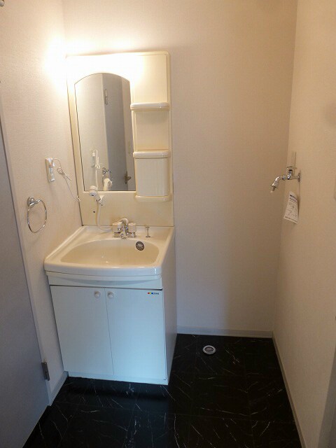 物件内観写真10　(写真は103号室です（参考）)