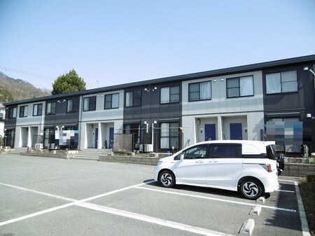 フレックスタウン小柴見Ａ棟外観写真