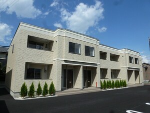 マーガレットコートＢ棟外観写真