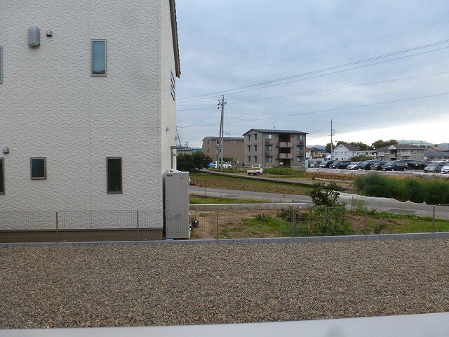 物件内観写真3　(写真は102です)