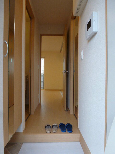 物件内観写真8　(写真は102です)