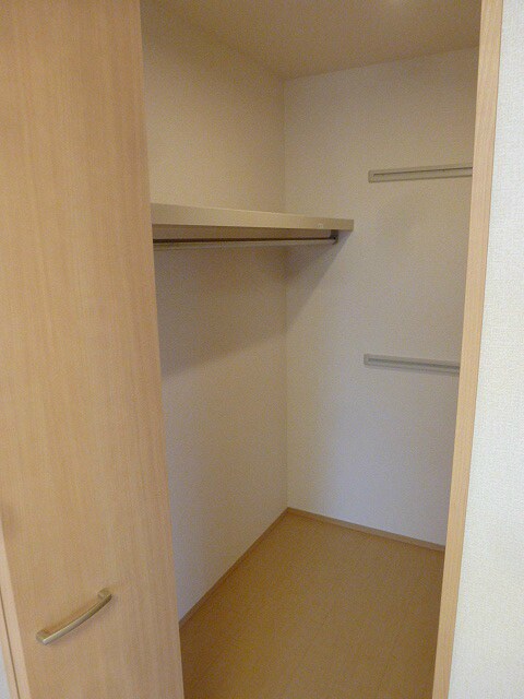 物件内観写真21　(写真は102です)