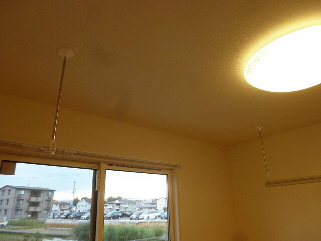 物件内観写真25　(写真は102です)