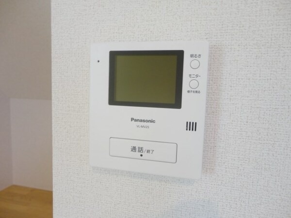 セキュリティ(写真は103号室です（参考）)