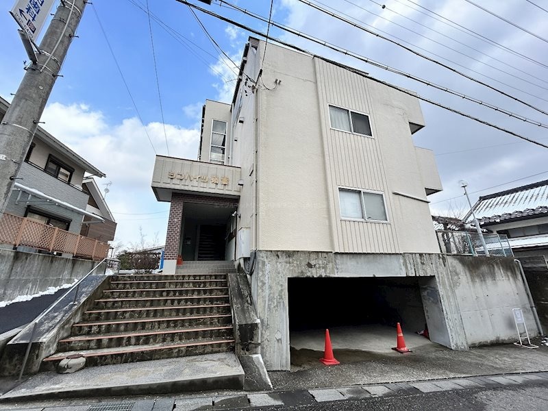 シンハイツ嶺雲の物件外観写真