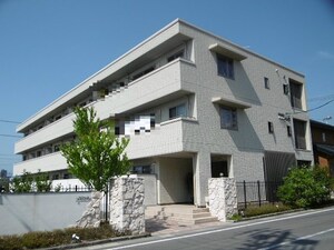 プリマベーラ外観写真