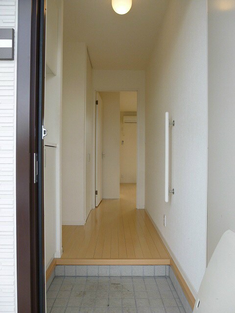 物件内観写真8　(写真は101号室です。（参考）)