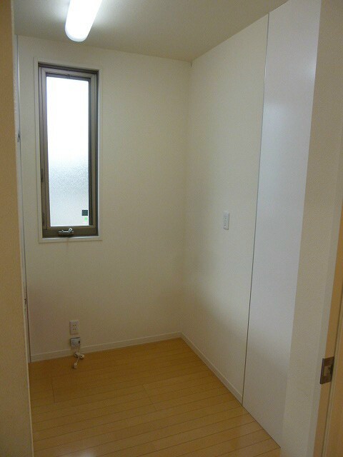 物件内観写真23　(写真は101号室です。（参考）)