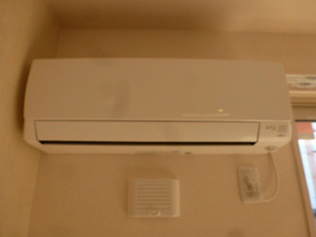 物件内観写真10　(201の写真です（反転）)