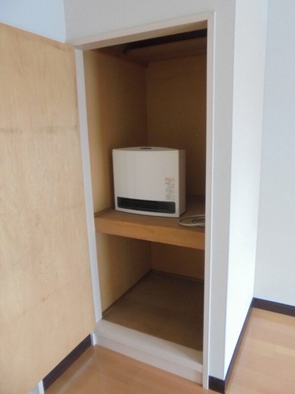 収納(写真は108号室です（参考）)