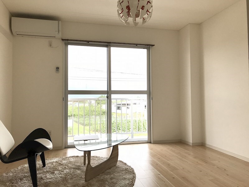 物件内観写真5　(写真は203号室です（参考）)