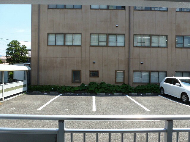 物件内観写真12　(写真は105号室です。)