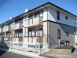 ジュネス高栄外観写真