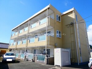 パインコート・七瀬外観写真