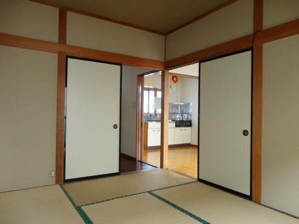 ベッドルーム