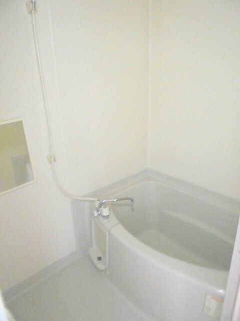 物件内観写真7　(写真は102号室です（参考）)