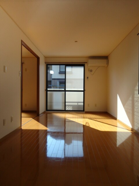 物件内観写真21　(写真は102号室です（参考）)