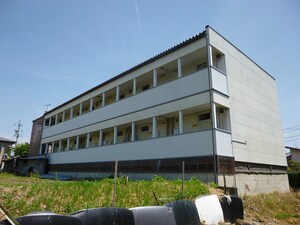 ハイツユニバース外観写真