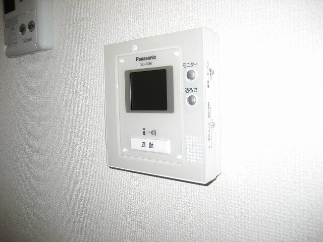 物件内観写真3　(画像は203号室です（参考）)