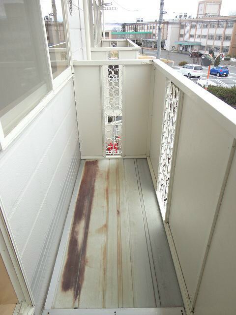 物件内観写真10　(写真は202号室です。)