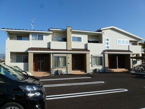 メリディアンベル稲葉外観写真