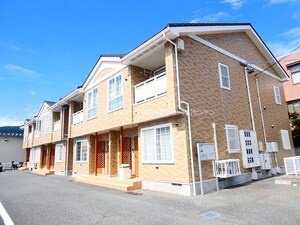 ウィスティリア外観写真