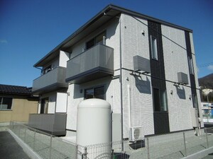 シャーメゾンポム外観写真