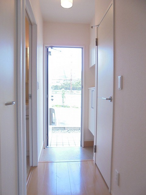 物件内観写真17　(写真は101号室です（参考）)