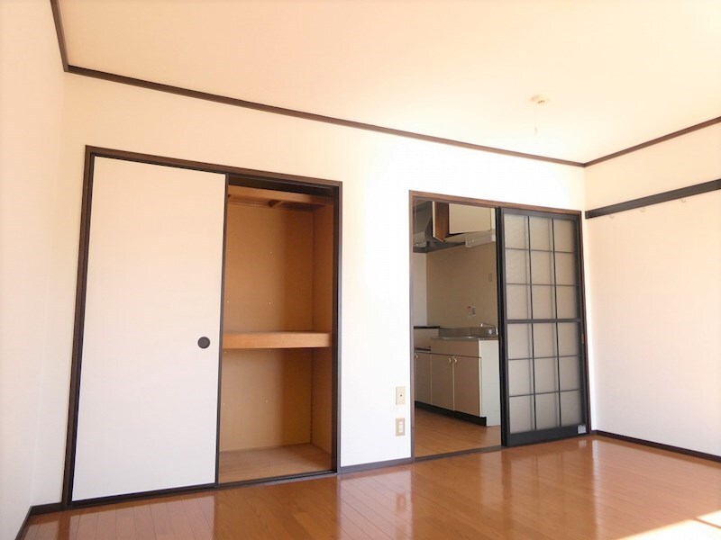 物件内観写真7　(写真は202号室です。（参考）)