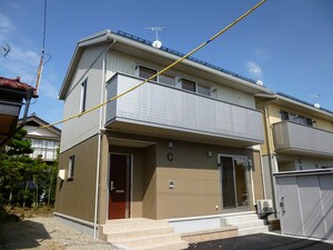 モンシェリ桜C棟外観写真