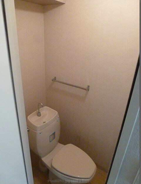 物件内観写真2　(画像は103号室です)