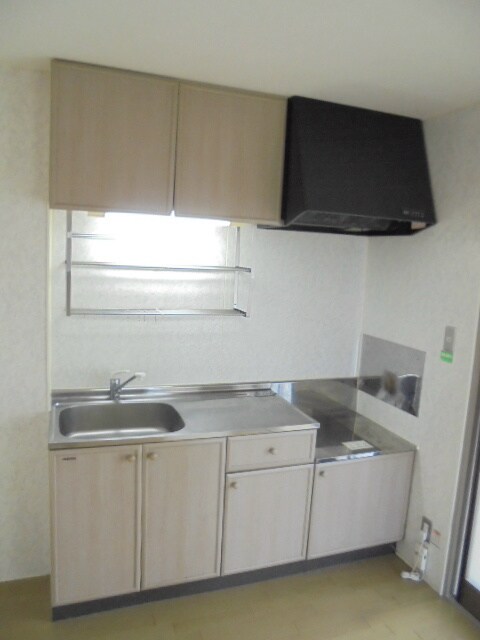 物件内観写真5　(※写真は別号室です)