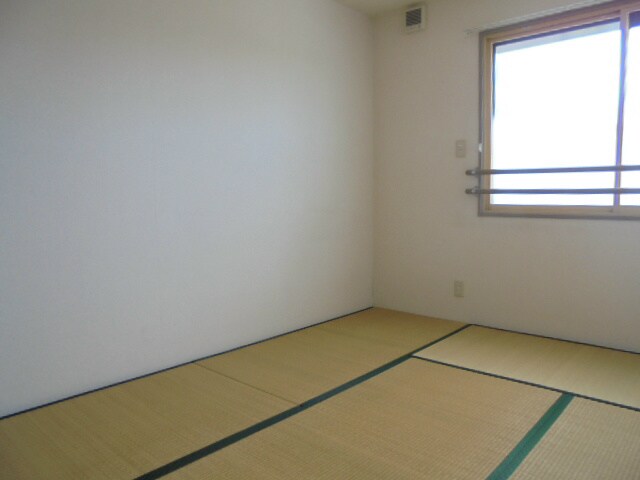 物件内観写真22　(※写真は別号室です)