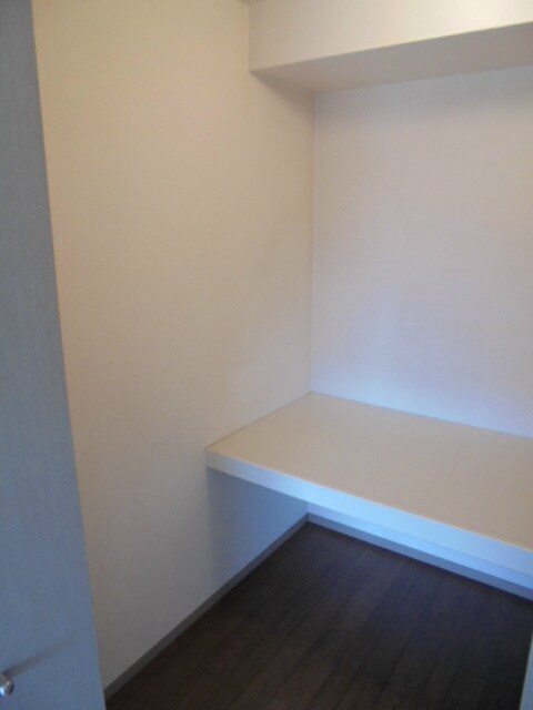 物件内観写真23　(※写真は別号室です)