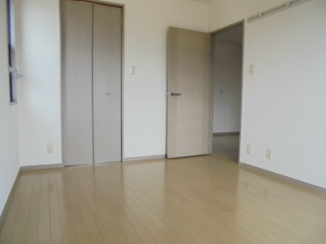 物件内観写真25　(※写真は別号室です)