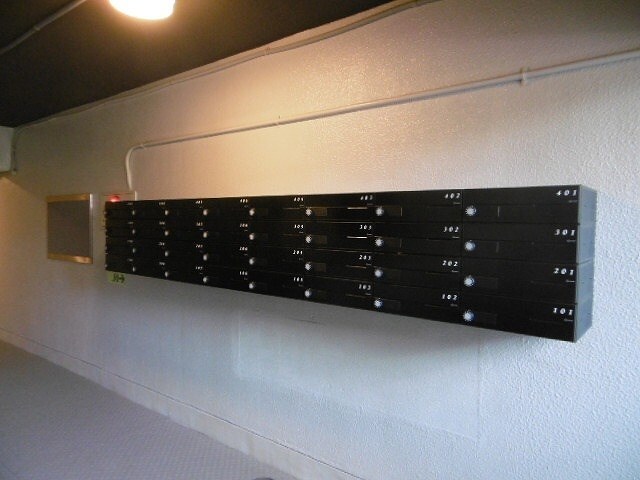 物件内観写真35　(集合郵便受け)