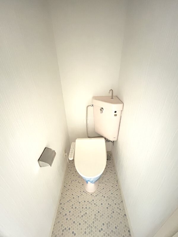 物件内観写真12　(写真は403号室です（参考）)