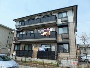 ヴィラ・エクセランB棟外観写真