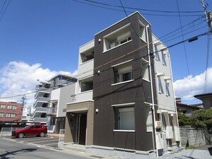 Grande　Studio；Nicola外観写真
