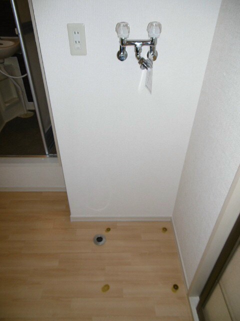 物件内観写真14　(写真は102号室です（参考）)