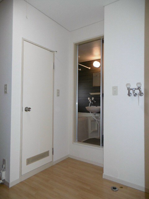 物件内観写真22　(写真は102号室です（参考）)