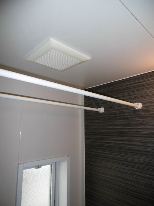 風呂画像(写真は102号室です（参考）)