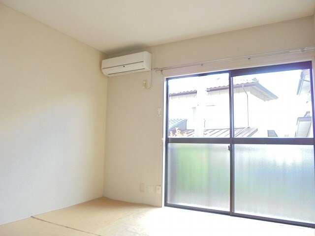 物件内観写真4　(画像は101号室です（参考）)