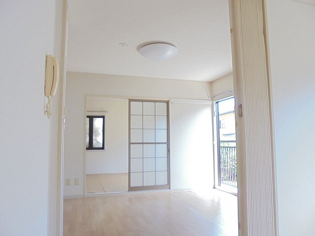 物件内観写真15　(画像は101号室です（参考）)