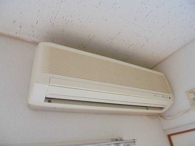 物件内観写真11　(写真は102号室です)