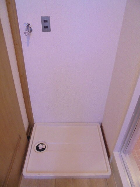 物件内観写真12　(写真は102号室です)