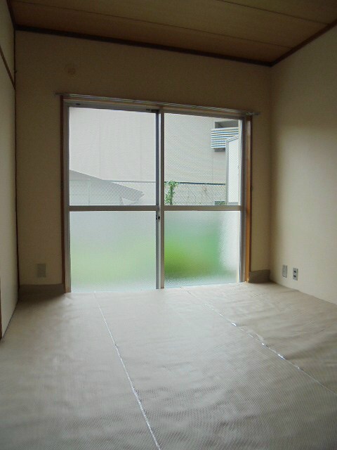 物件内観写真13　(写真は102号室です)