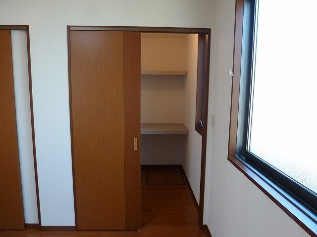 物件内観写真12　(写真は101号室です（参考）)