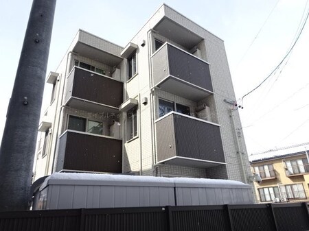 ソラーナ岡田町外観写真