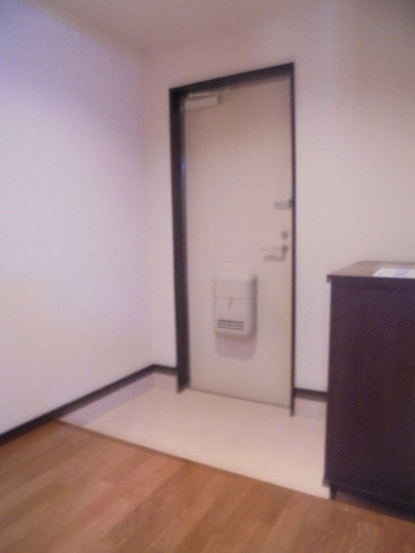 物件内観写真8　(写真は203号室です（参考）)